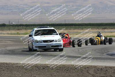 media/Jun-01-2024-CalClub SCCA (Sat) [[0aa0dc4a91]]/Group 4/Race/